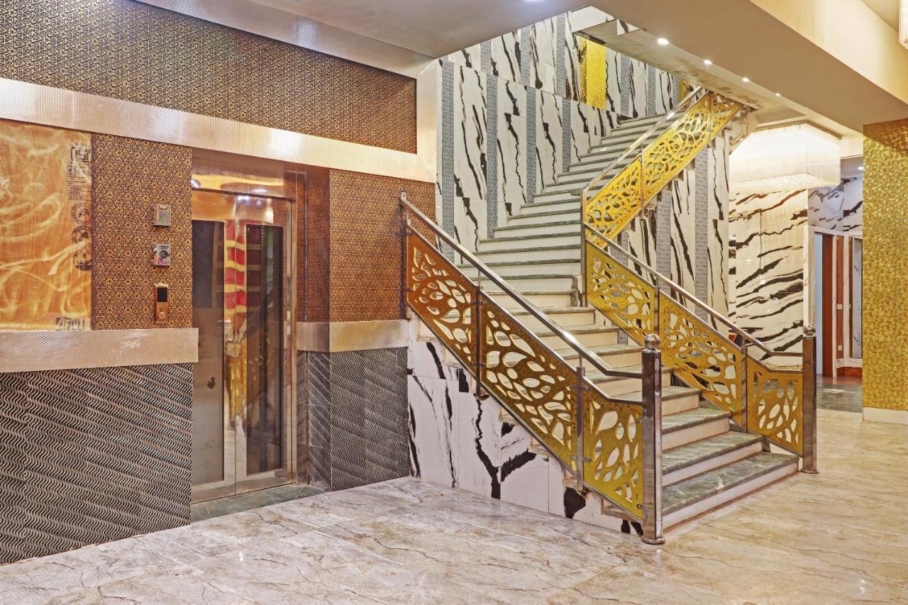 Townhouse Oak Pooth Haveli Делхи Екстериор снимка